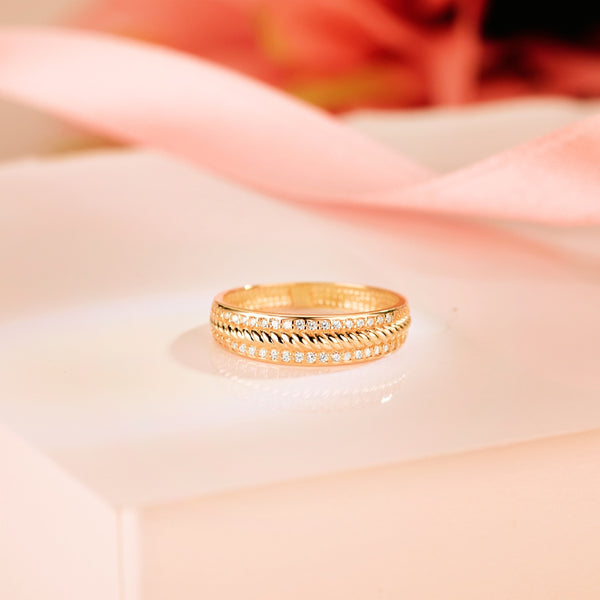 ANILLO FRANJA TRENZADA CON CIRCONITAS