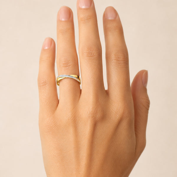 Two-tone crisscross ring, plain and with cubic zirconia stones