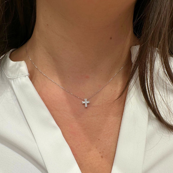 COLGANTE CRUZ Y DIAMANTES KELLEY