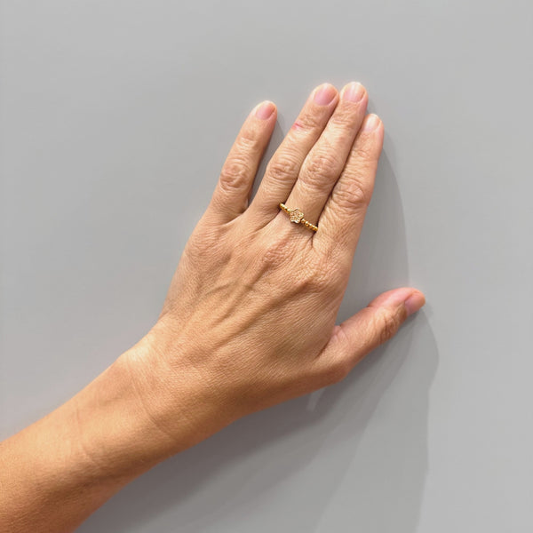 ANILLO ORO ROSA ESTRELLA CON DIAMANTES KAILYN
