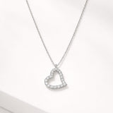 COLGANTE CORAZON CON CIRCONITAS DEMETRA