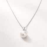 COLGANTE CON PERLA JAKI