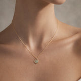 PENDENTE COM INICIAL E ESMALTE