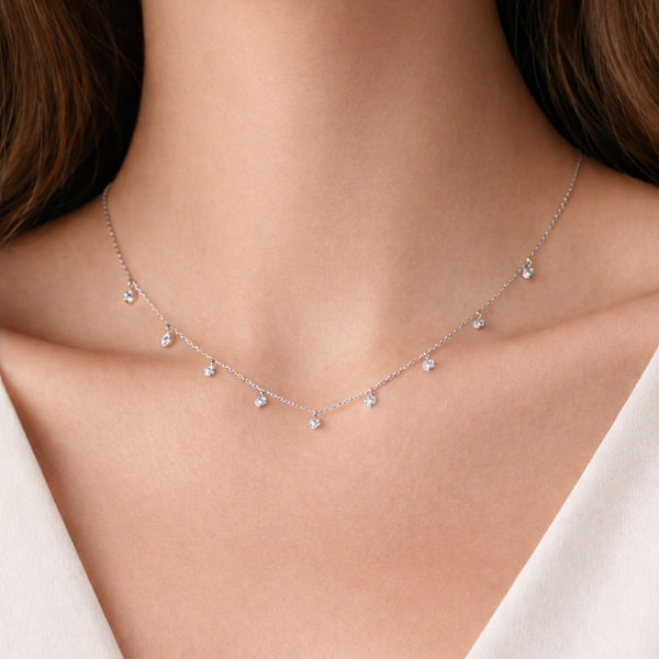 COLLAR CON CIRCONITAS EN CHATON LUVENIA