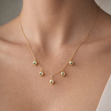 COLLAR CON PERLAS Y CIRCONITAS ZIFA