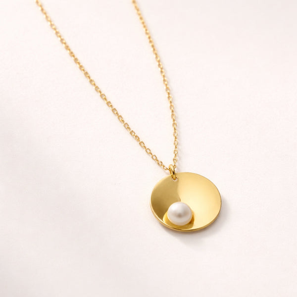 PENDENTE DISCO COM PÉROLA ELISE