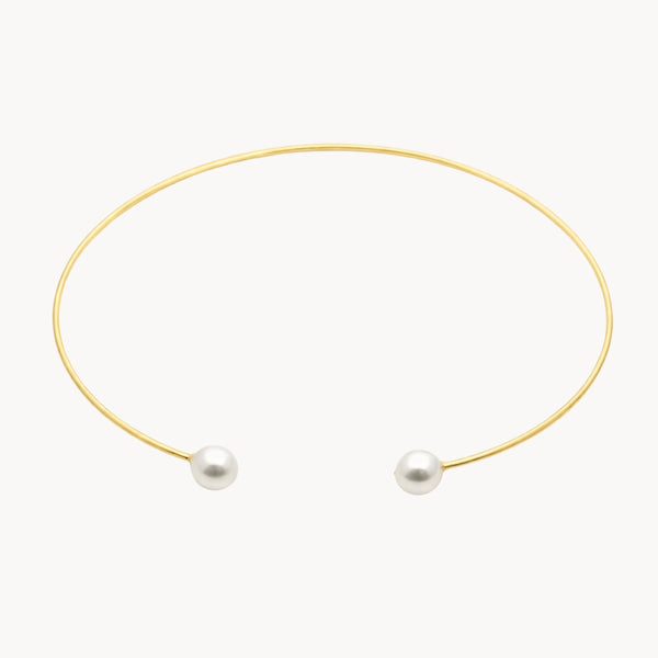 COLAR SEMIRRÍGIDO COM PÉROLAS ELMINA