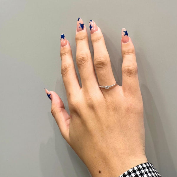 ANILLO SOLITARIO CUATRO GARRAS CON DIAMANTE 0.12 QUILATES GERTIE