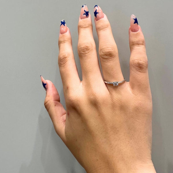 ANILLO SOLITARIO CON DIAMANTE 0.19 QUILATES NEFELI