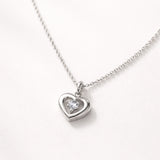 COLGANTE CORAZON CON DIAMANTE ZELINA