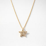COLGANTE ESTRELLA CON DIAMANTES JERRIE