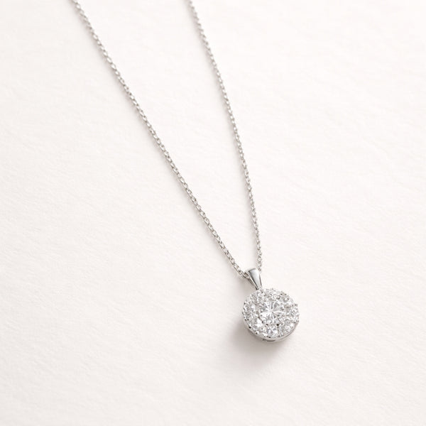 COLGANTE CON DIAMANTES SUMATI