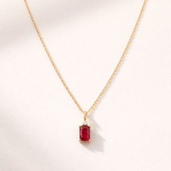 COLGANTE RUBI Y DIAMANTES ÁGUEDA