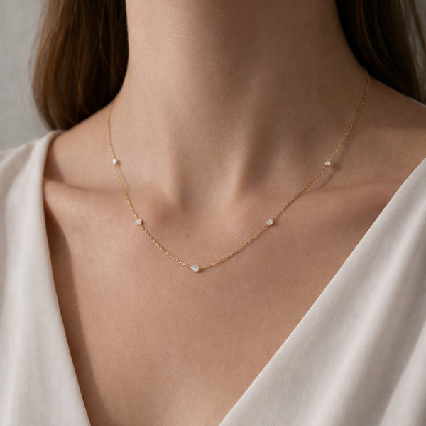 COLLAR CON DIAMANTES CHATON ROOS