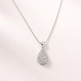 COLGANTE CON DIAMANTES EN PAVE NERE