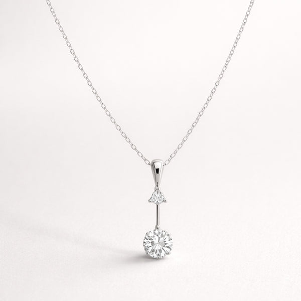 COLGANTE CON DIAMANTES ATARA