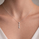 COLGANTE CON DIAMANTES KESHET