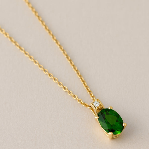 COLGANTE ESMERALDA Y DIAMANTE PIEDRA DE CUMPLEAÑOS MAYO