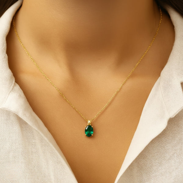 COLGANTE ESMERALDA Y DIAMANTE PIEDRA DE CUMPLEAÑOS MAYO