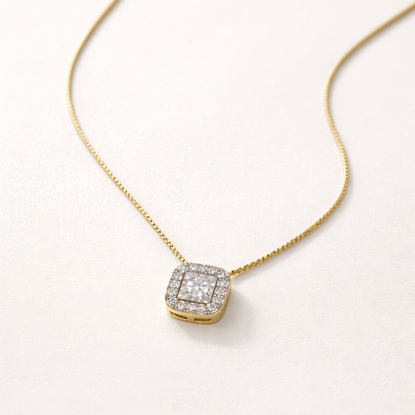 COLGANTE CON DIAMANTES ELINA