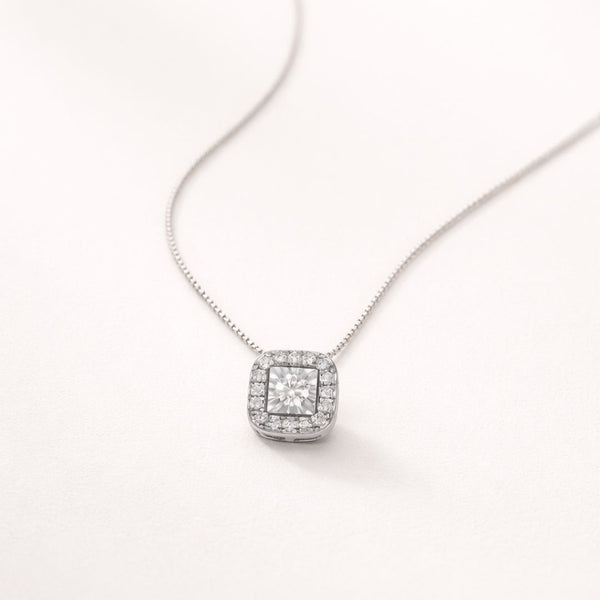 COLGANTE CON DIAMANTES ELINA