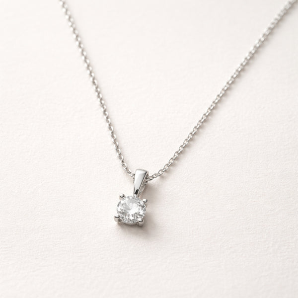 COLGANTE DIAMANTE 0.40 QUILATES MICHELLE CERTIFICADO GIA