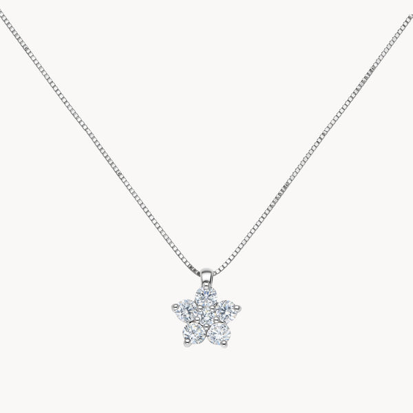 COLGANTE ESTRELLA CON DIAMANTES ODELIA