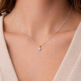 COLGANTE ESTRELLA CON DIAMANTES ODELIA