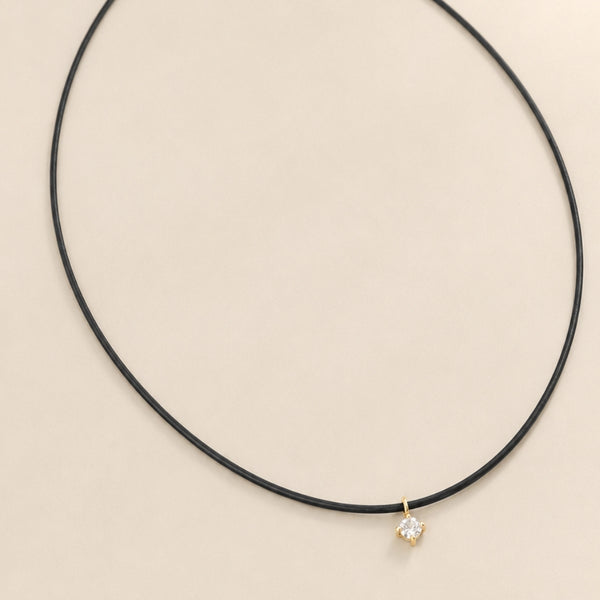 Black Cord Pendant Diamond Four Claws