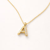 COLGANTE INICIAL A CON DIAMANTES