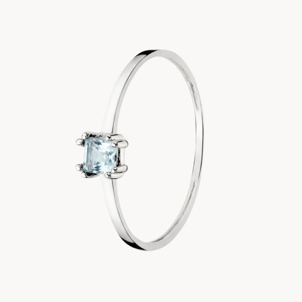ANILLO CON AGUAMARINA FLORA