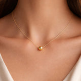 COLGANTE BOLA DE ORO ZOEY