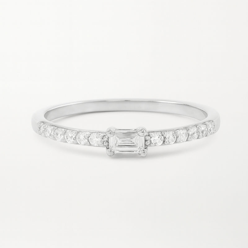 ANILLO CON CIRCONITAS CAMMIE