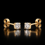 PENDIENTES CON DIAMANTE GARRAS 0.30 QUILATES PUNTO DE LUZ