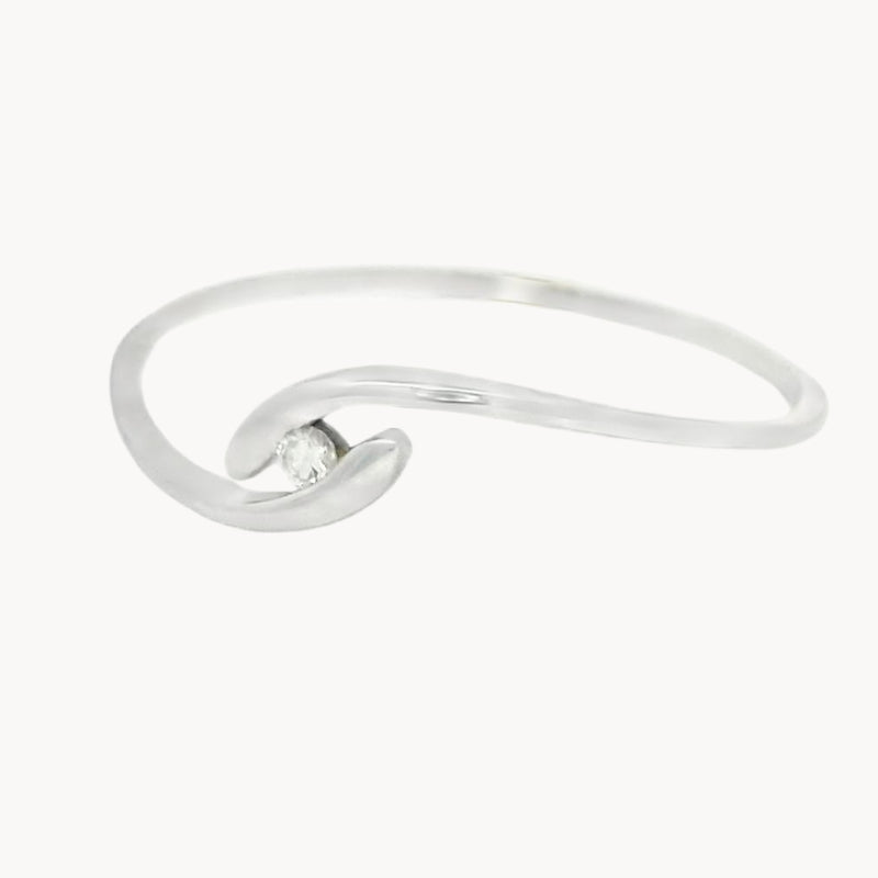 ANILLO SOLITARIO CRUZADO DIAMANTE 0.020 QUILATES ALLY