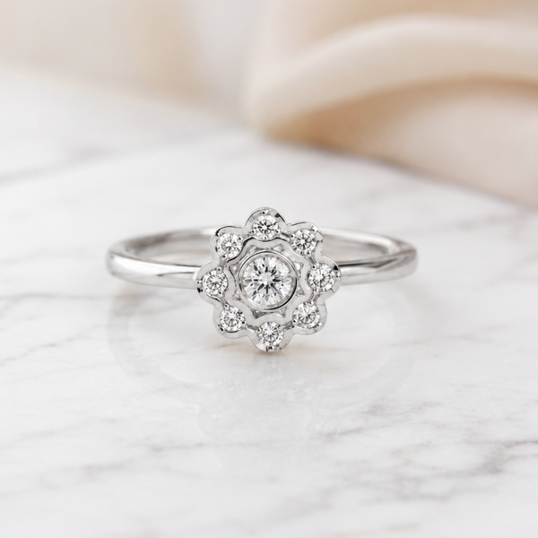 WAVY FLOWER DIAMOND RING