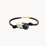 PULSERA CUERO CON PERLA CHOCOLATE Y AUSTRALIANA