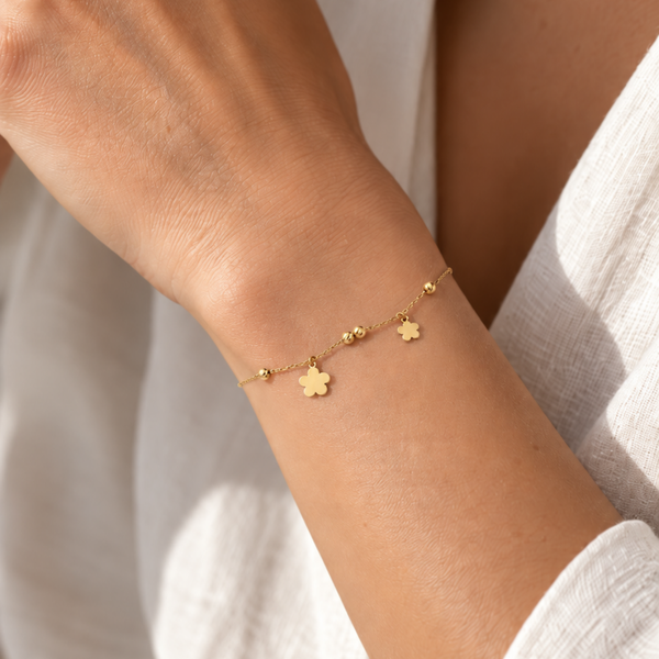 PULSERA FLORES Y BOLAS