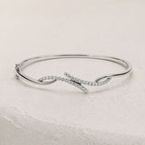 PULSERA RIGIDA CON DIAMANTES LYLA