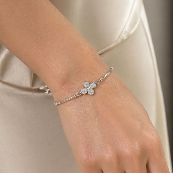 PULSEIRA SEMIRRÍGIDA COM DIAMANTES FLOR KIRAN