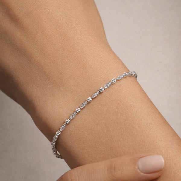 PULSEIRA RIVIÈRE COM DIAMANTES URSA