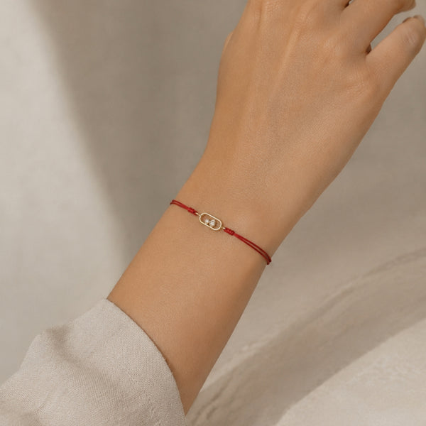 PULSERA MACRAME ROJO OVALO CON DIAMANTES