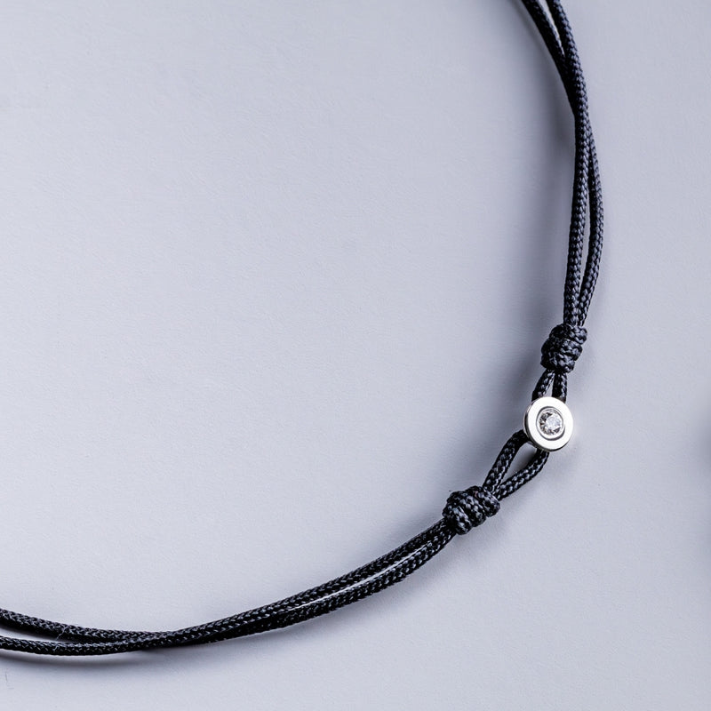 PULSERA MACRAME CON DIAMANTE FARLEY