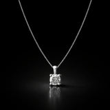 COLGANTE CON DIAMANTE GARRAS 0.20 QUILATES PUNTO DE LUZ