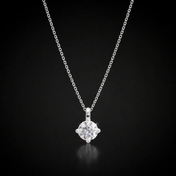 COLGANTE CON DIAMANTE GARRAS ROMBO 0.40 QUILATES PUNTO DE LUZ CERTIFICADO IGI