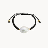 PULSEIRA MACRAMÉ COM PÉROLA BARROCA FORMA 3