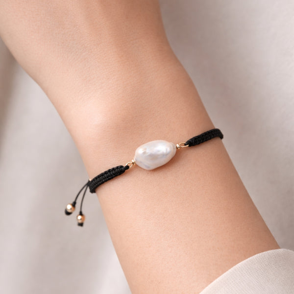 PULSERA MACRAME CON PERLA BARROCA FORMA 2