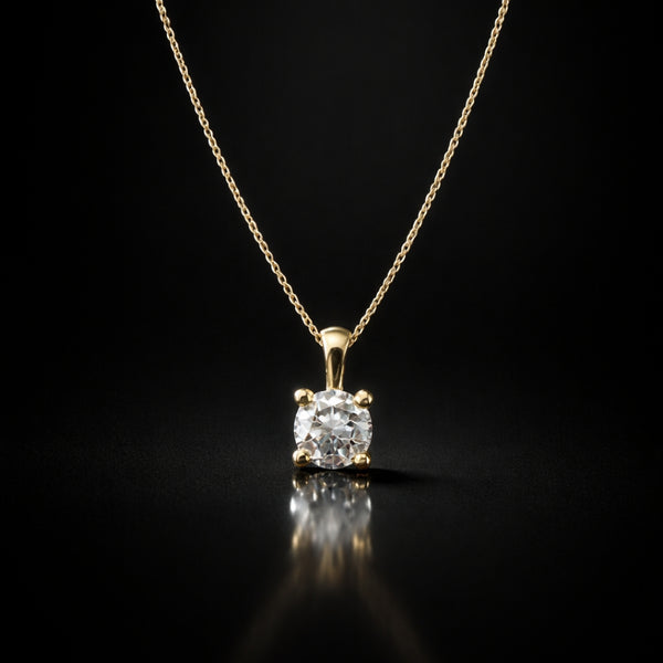 COLGANTE CON DIAMANTE GARRAS 0.20 QUILATES PUNTO DE LUZ