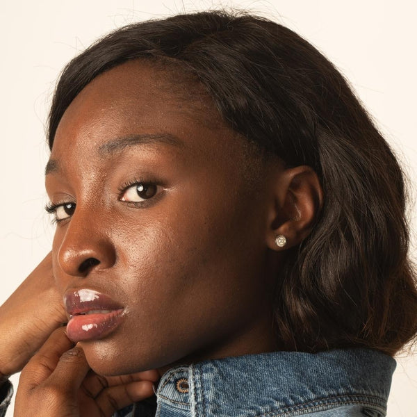 PENDIENTES CON DIAMANTE CHATON 0.40 QUILATES PUNTO DE LUZ