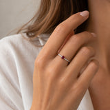 ANILLO RUBI CON PAVE DE DIAMANTES